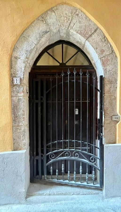 Appartement Ou Mentounasc - Duplex Vieille *