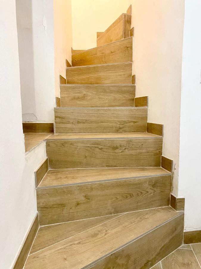 Ou Mentounasc - Duplex Vieille - Free Parking Apartment Menton